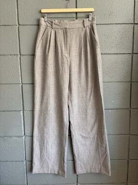Abercrombie & Fitch Curve Love Sloane Tailored Pant in Gray size 30 Long